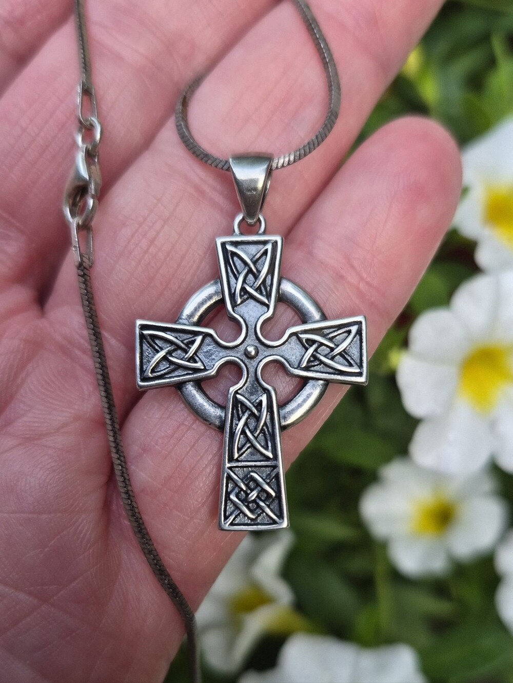 Ross Simons Celtic Cross Sterling Silver 925 Pendant Necklace 18" Italian Chain